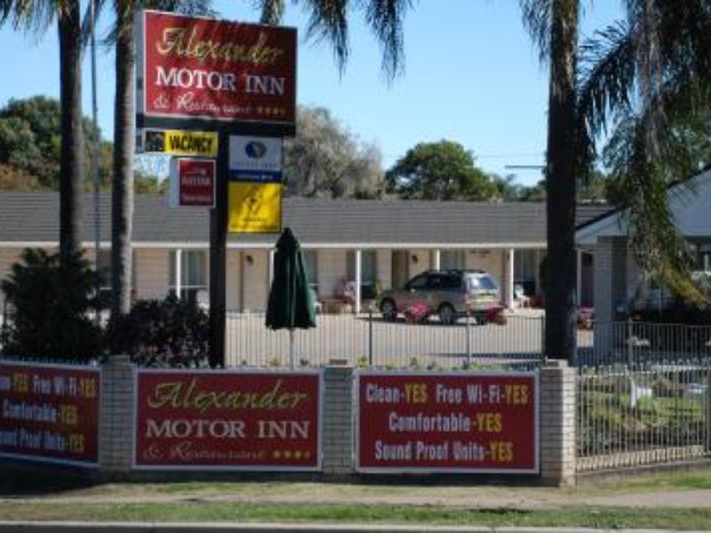 Alexander Motor Inn Moree Bagian luar foto